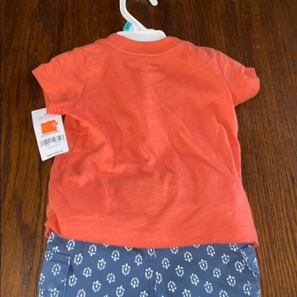 NWT Carter’s boy 2 piece outfit - Picture 2 of 3